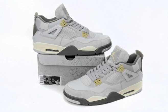 Craft 4 SE Dust Jordan DV3742-021 Retro Photon 0701